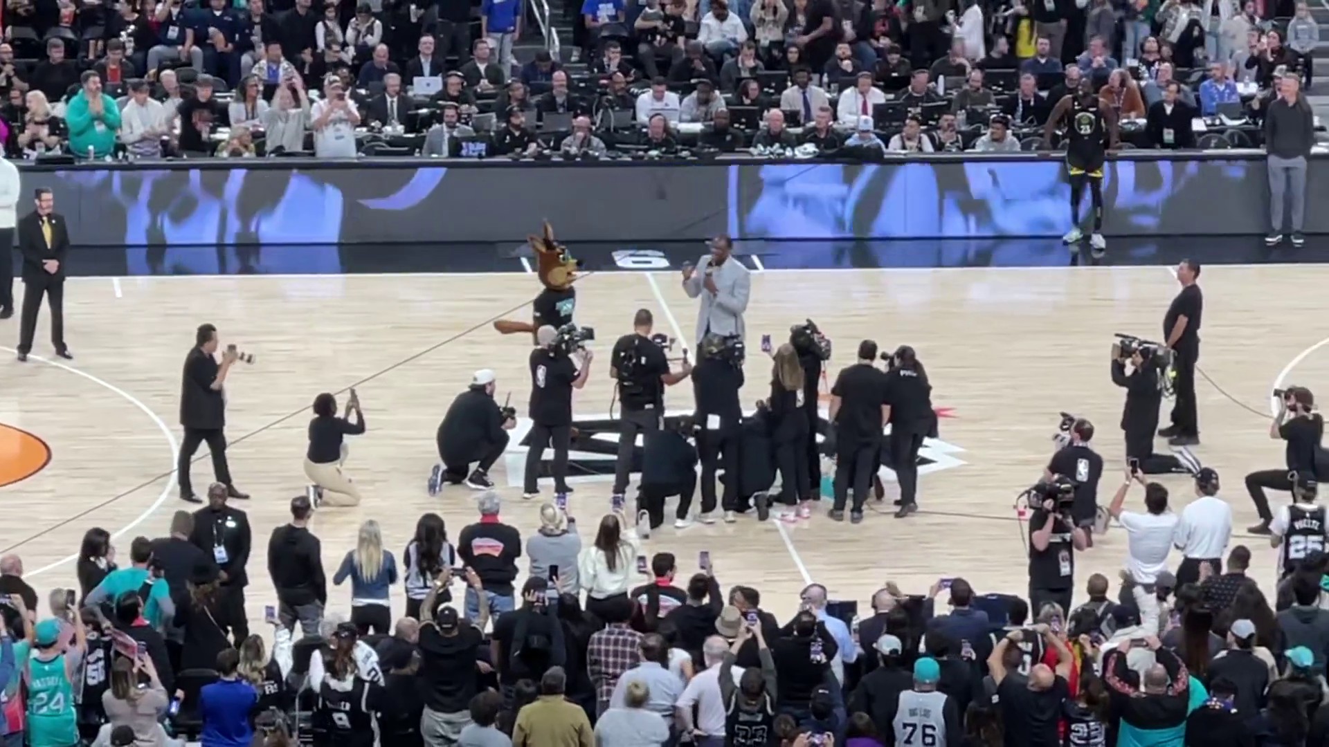 Spurs mark triumphant 50th anniversary celebration at Alamodome with NBA  attendance record