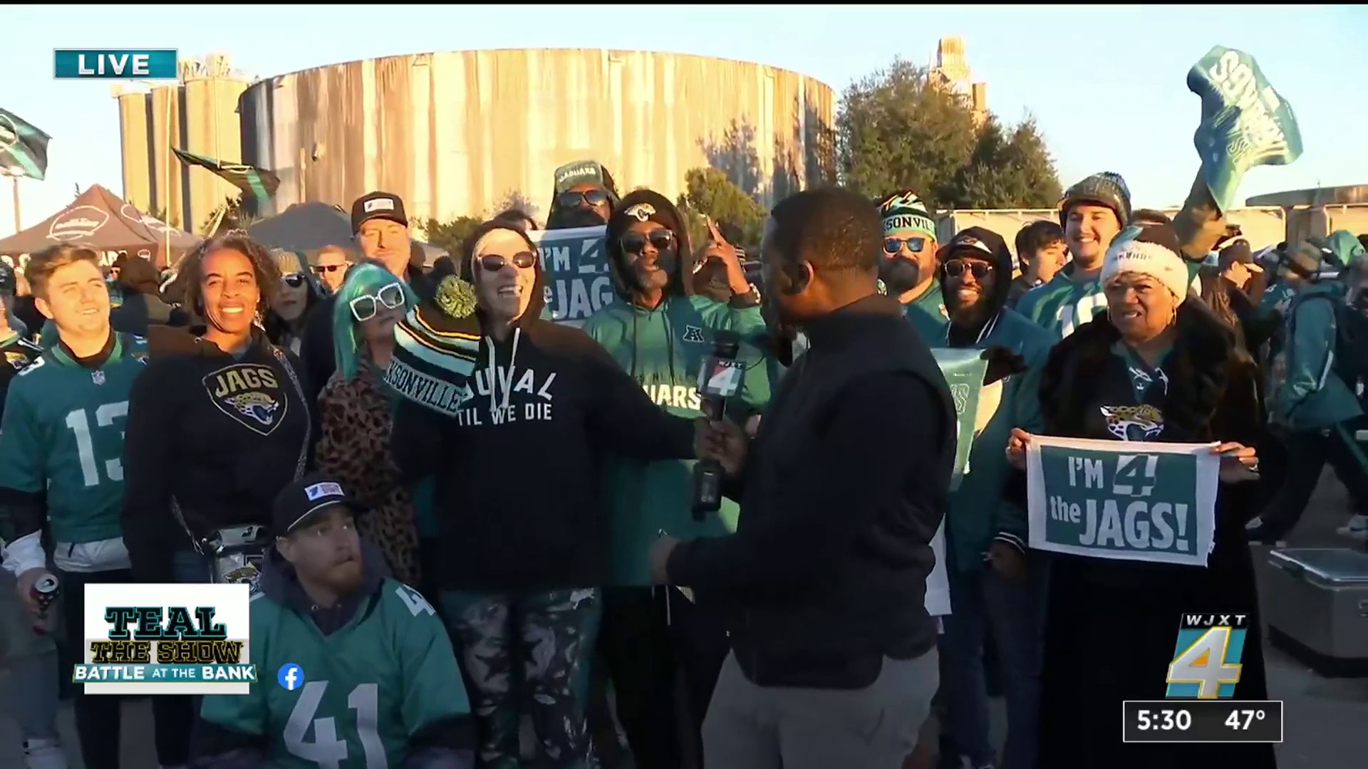 Photos: Jaguars fans showing their colors during Jags V. Chargers game –  Action News Jax