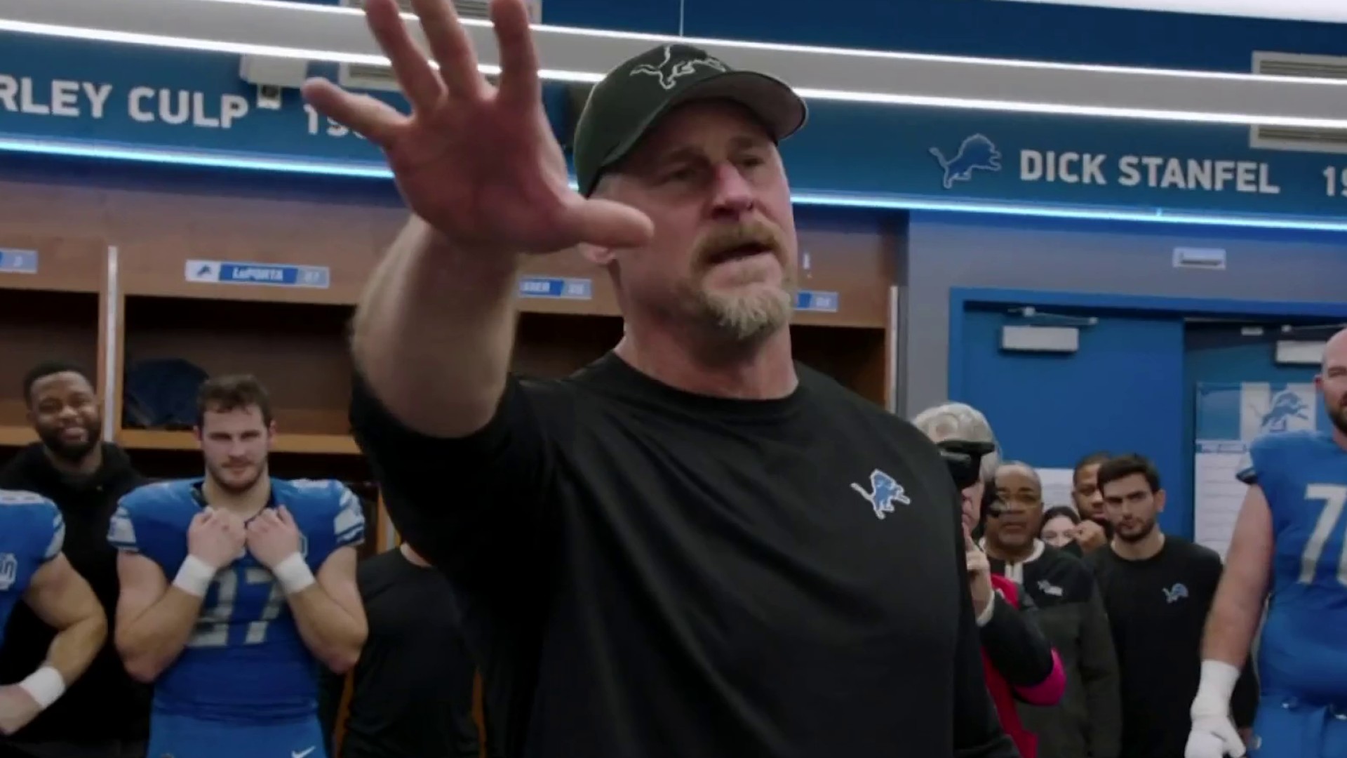 Detroit Lions head coach gives leadership masterclass during postgame locker room speeches