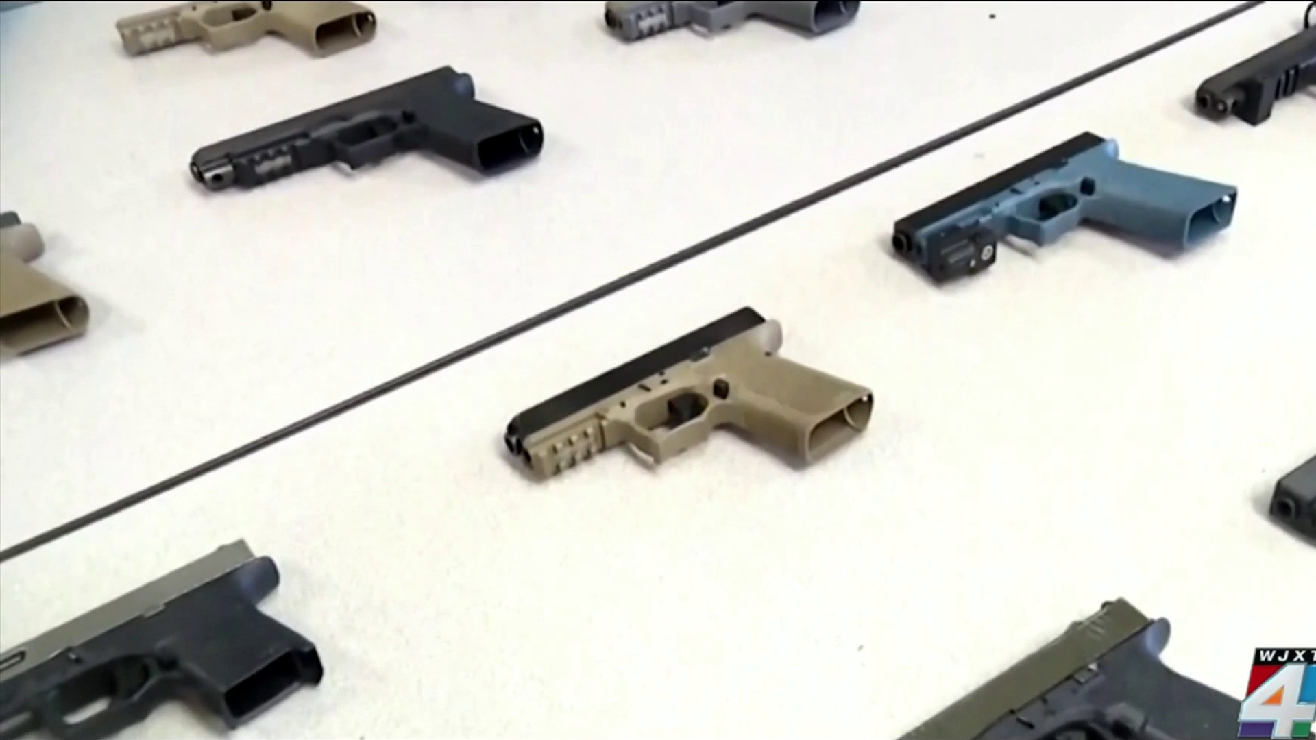 Florida lawmakers propose bill to allow carry concealed weapons without licenses