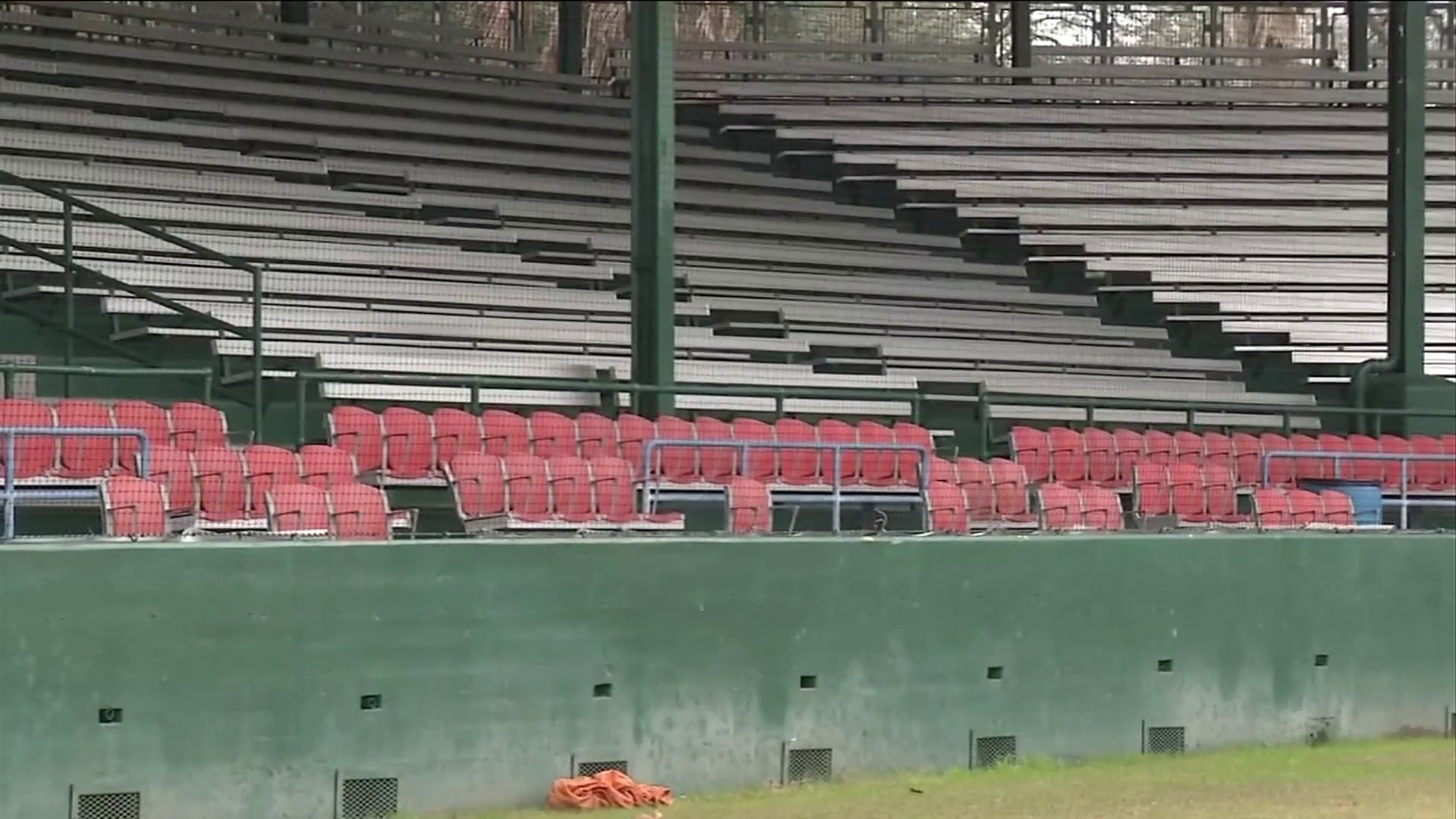 Hank Aaron Field? Jacksonville councilman proposes naming J.P. Small Park's  field