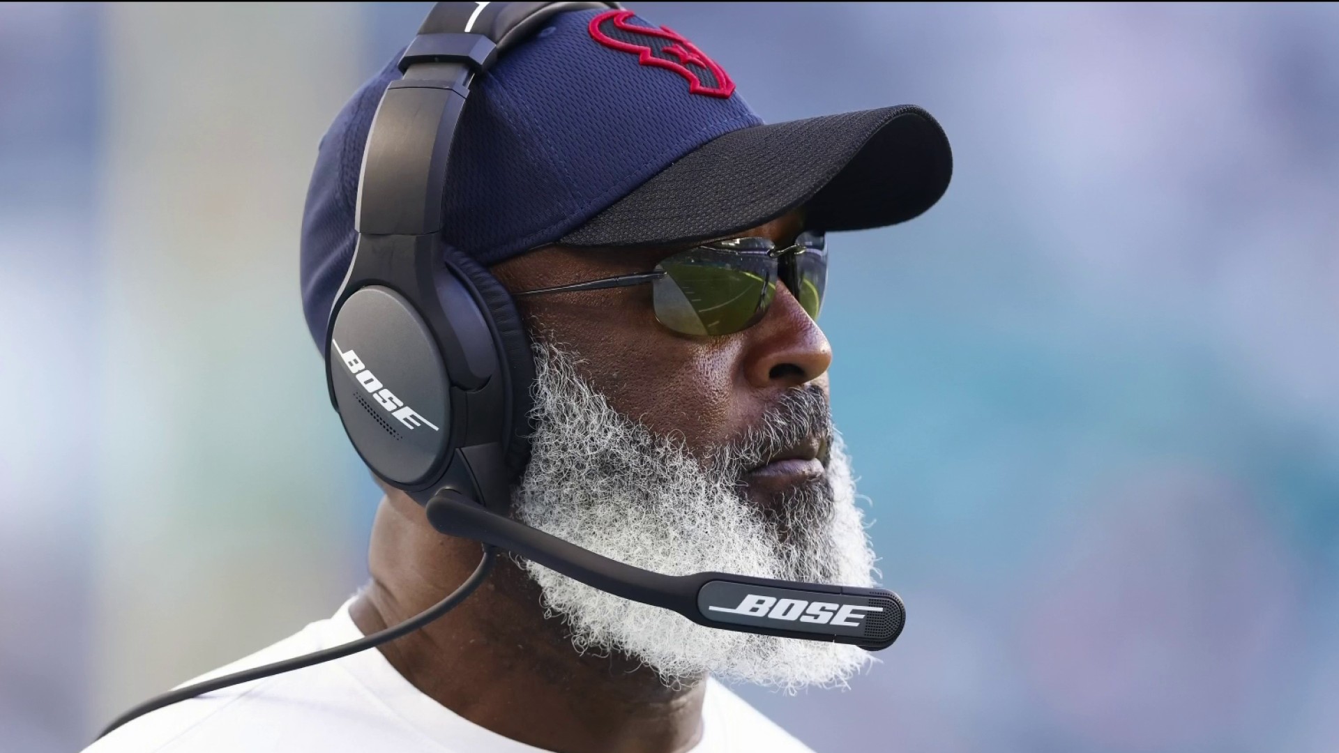 Texans coaching search: Lovie Smith closing in on landing Houston's head  job, per report 