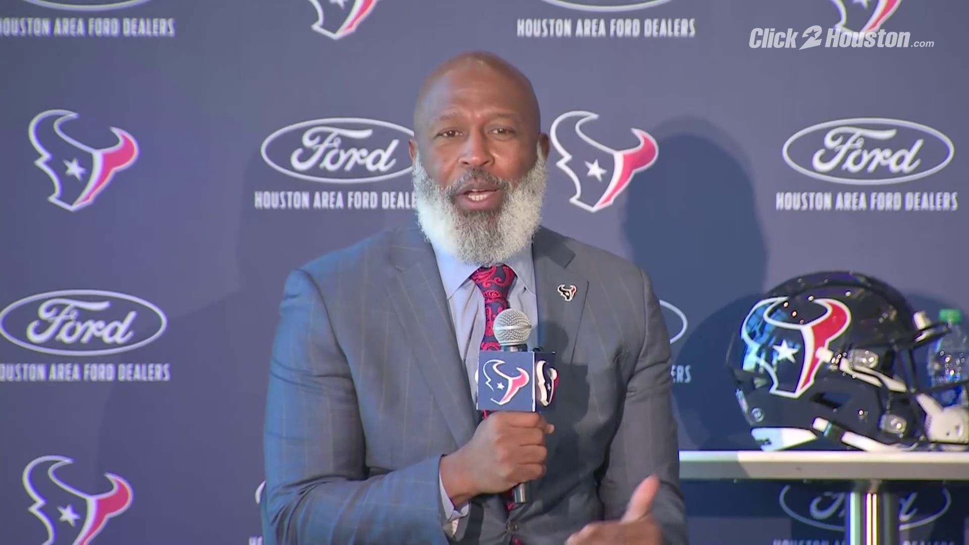 Texans announce hiring of Lovie Smith, promotion of Pep Hamilton