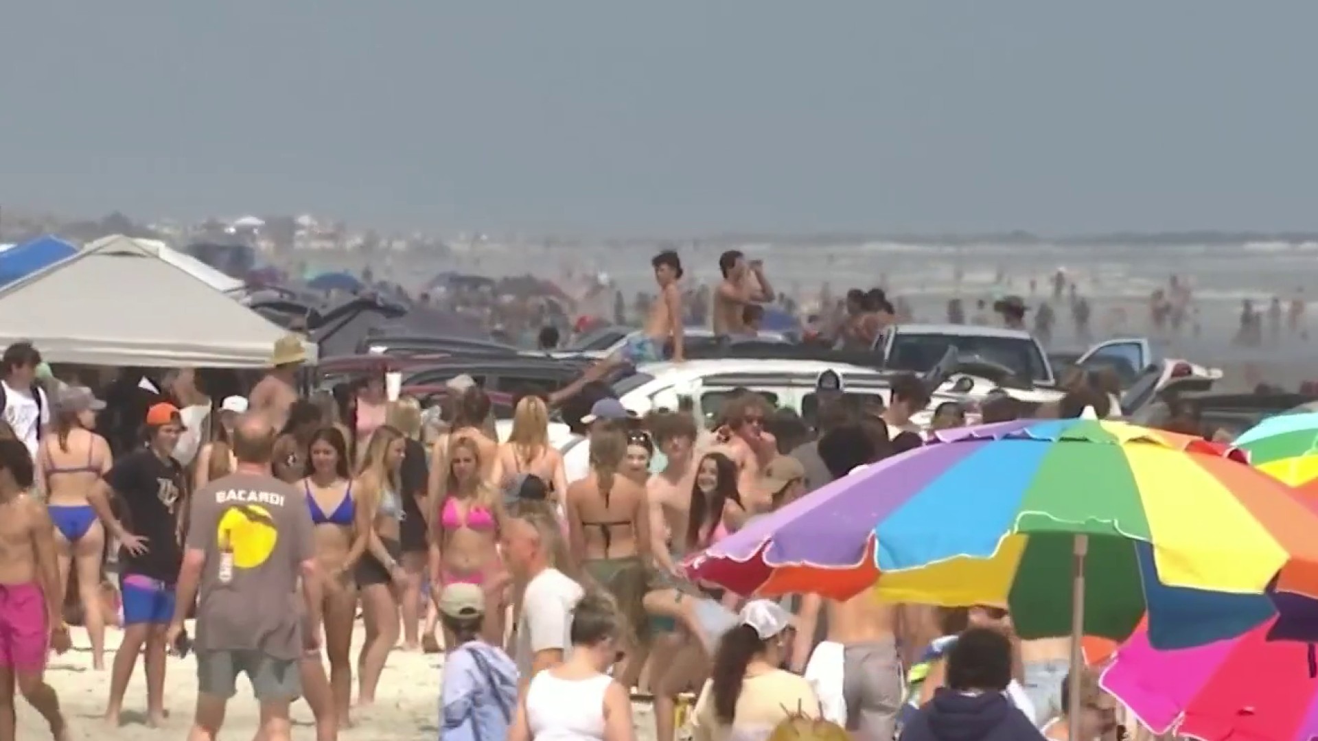 Beach Porn Youth - Miami Beach to impose curfew following fatal shootings during spring break