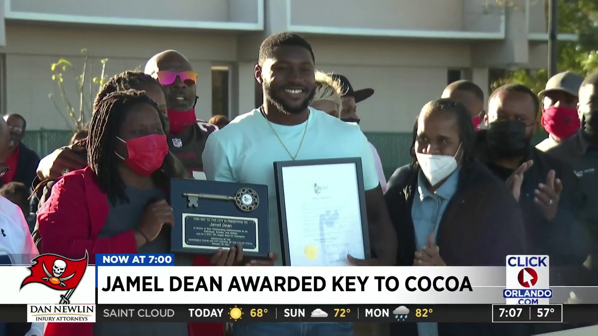 Family celebrates Cocoa High School grad Jamel Dean's Super Bowl win