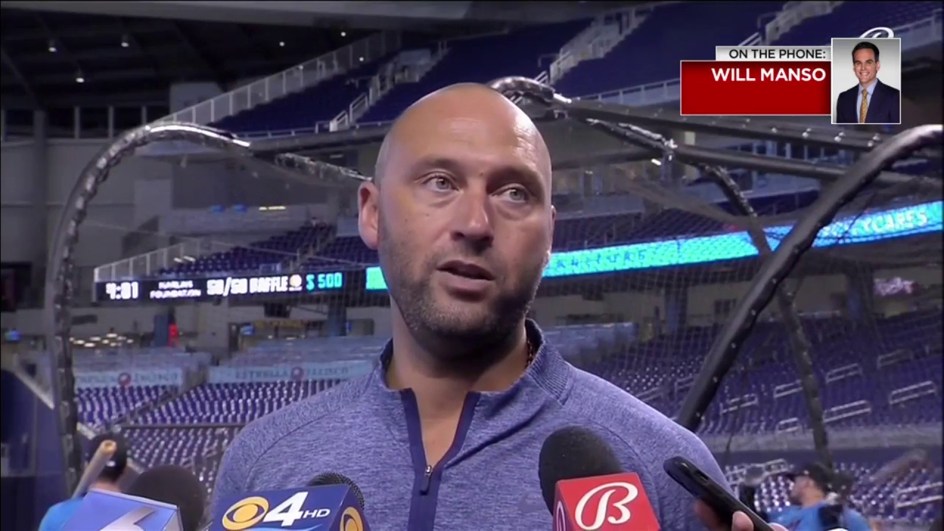 Marlins Man asks Derek Jeter if he knows who he is at town hall