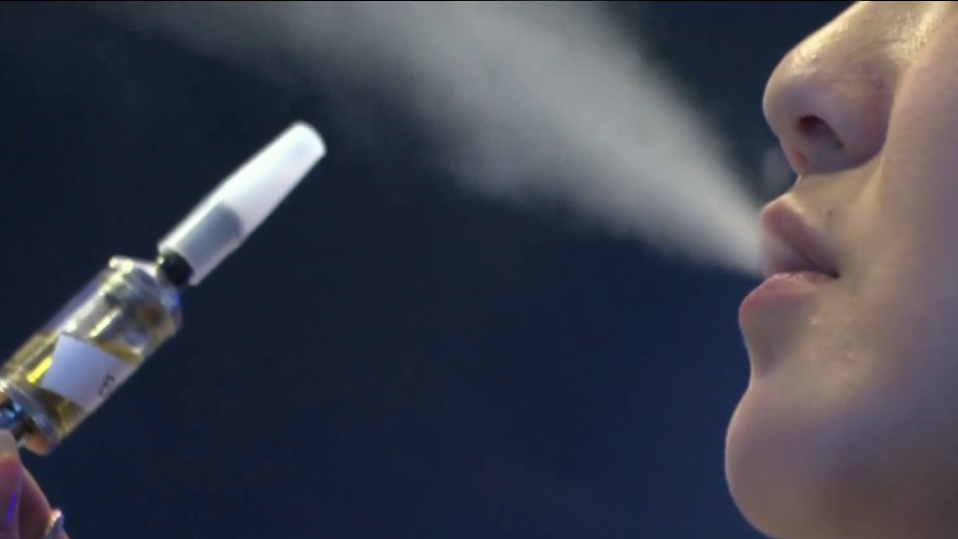 Houston City Council approves ordinance to ban e cigarette use