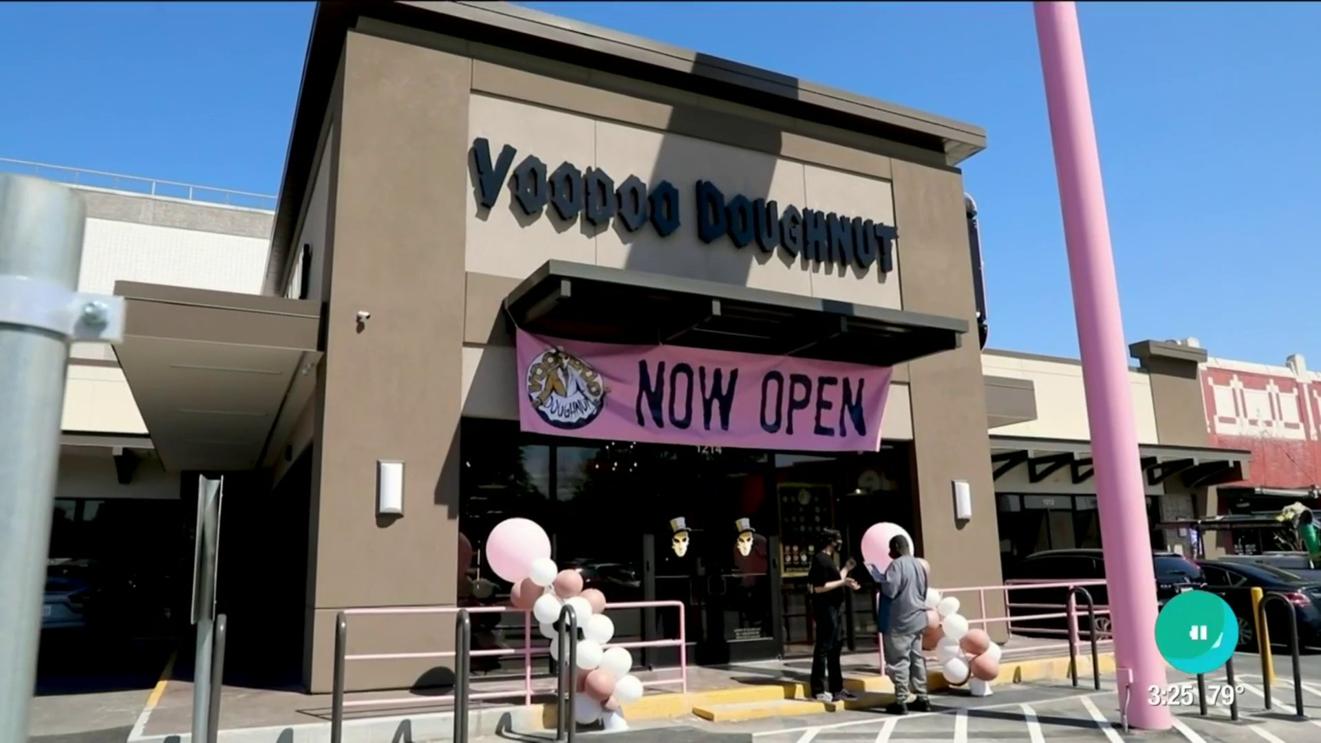 Voodoo Doughnut Opens Brand New Montrose Location Open 24 7