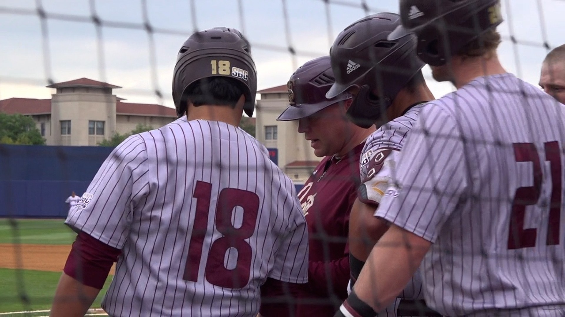 Texas State new uniform : r/collegebaseball