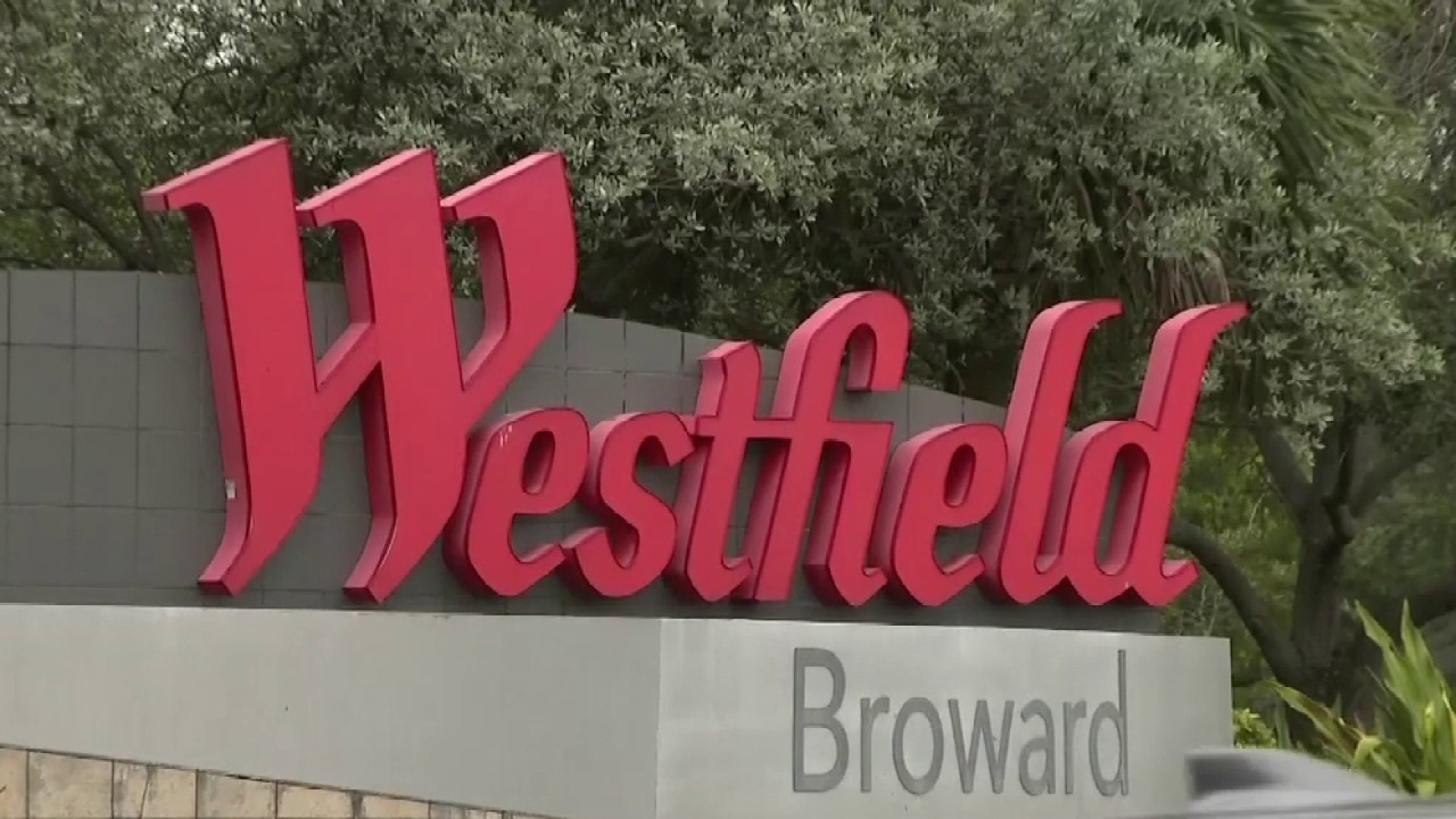 Westfield Broward Mall, Located at 8000 W. Broward Blvd. and 499 S.  University Drive, Plantation, FL, 33388, Surrenders to Its Lenders -  Florida YIMBY