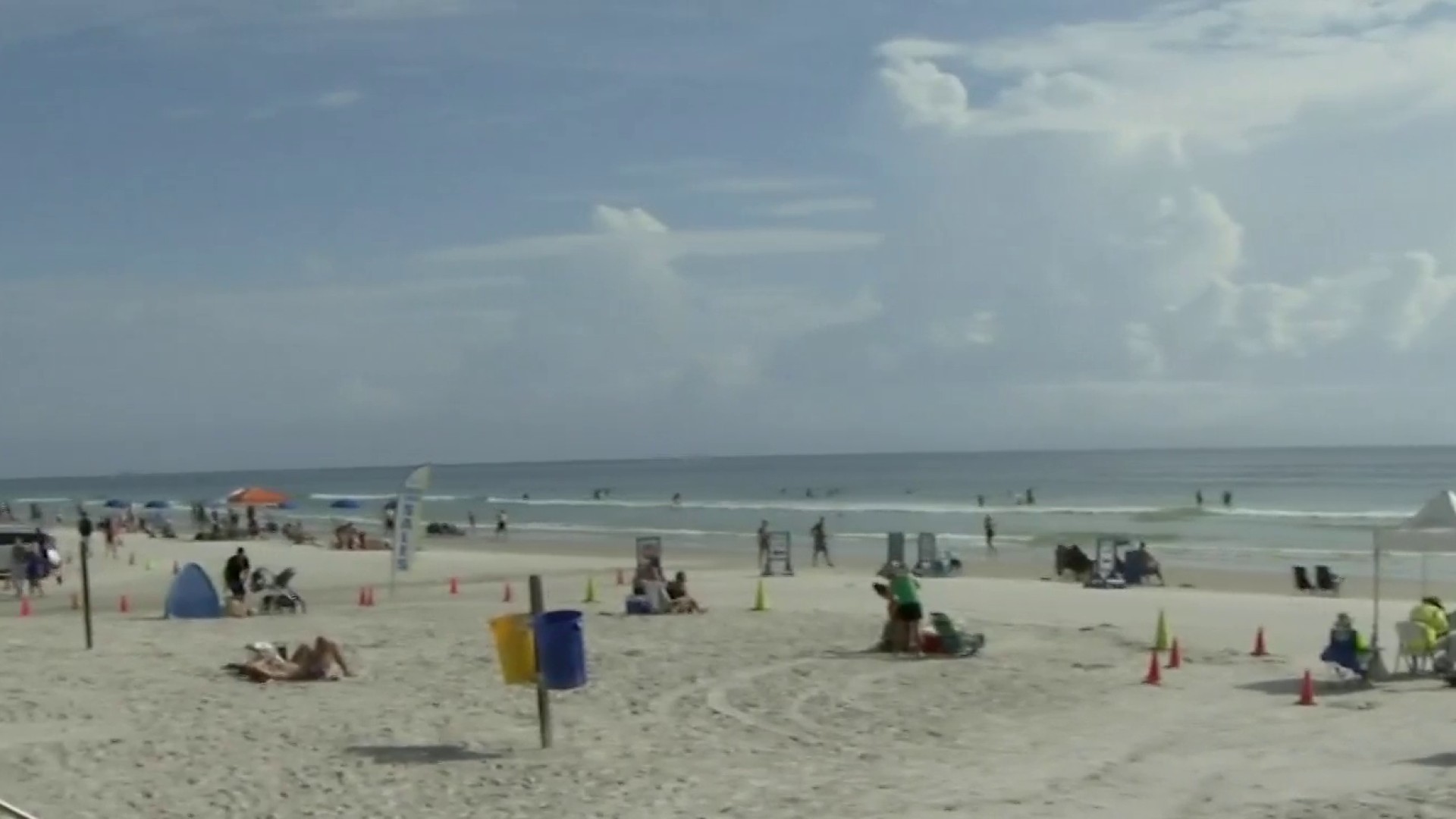 Seek Other Beaches New Smyrna Beach Reaches Capacity