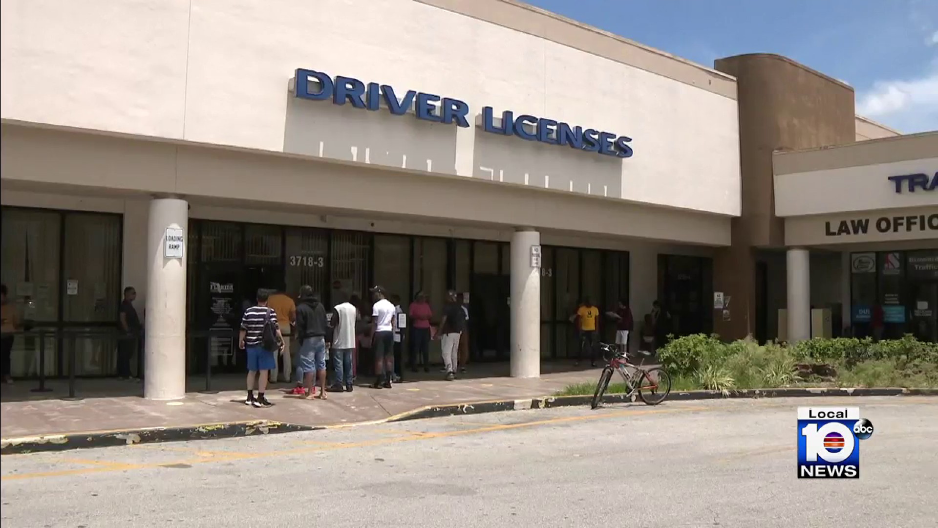 Florida removes two states from banned driver's license list