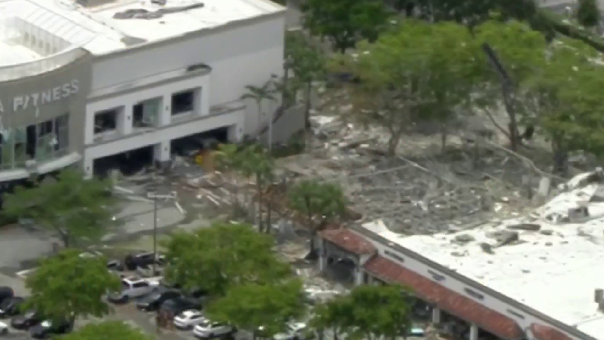 major explosion reported at a shopping center in plantation clickorlando