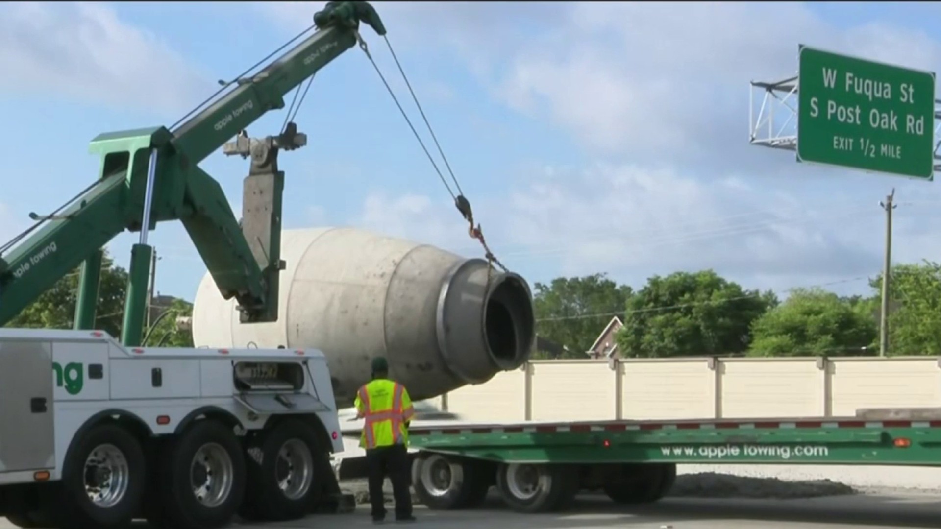 Cement Truck Overturns On Beltway 8 At Hillcroft Images, Photos, Reviews