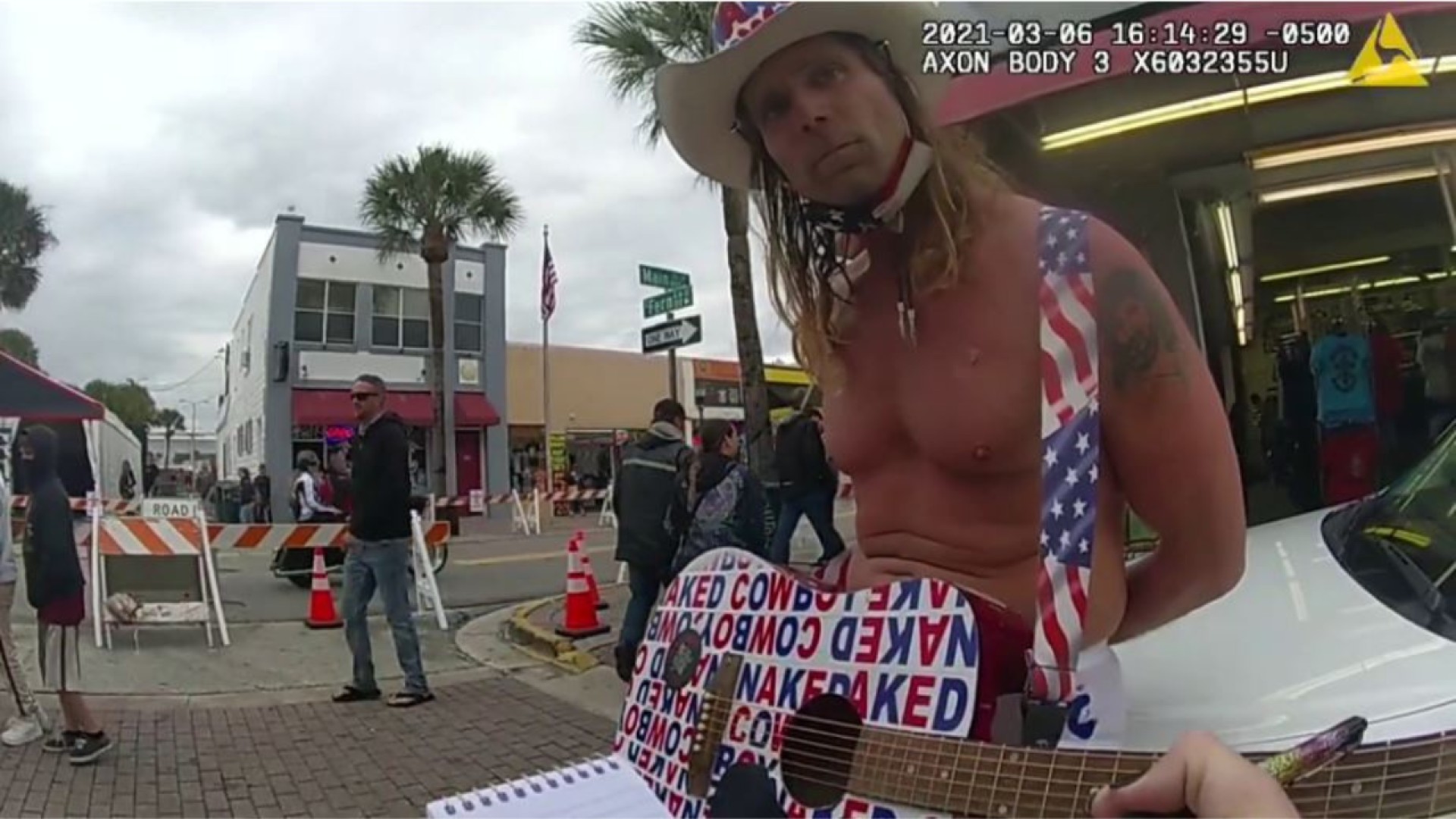 Daytona Beach agrees to $90,000 settlement with Naked Cowboy after Bike Week arrest