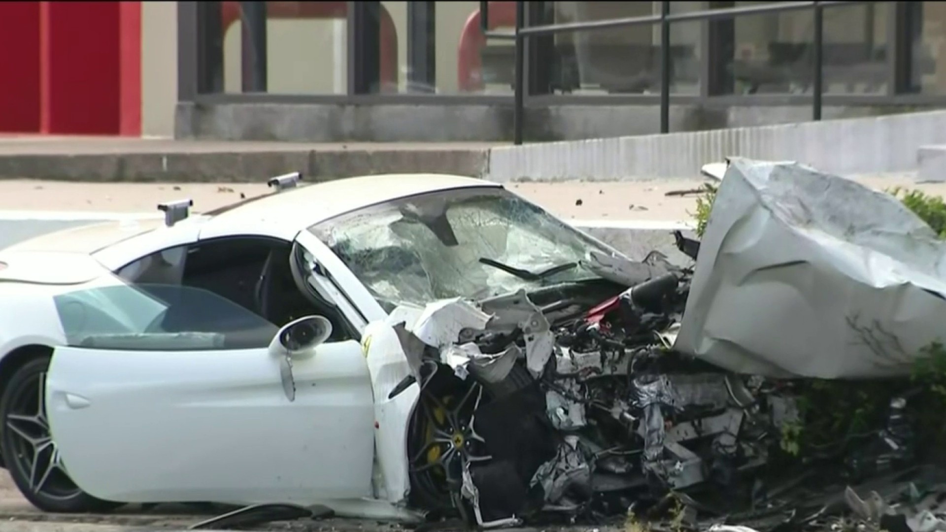 2 Dead After Ferrari Driver Loses Control Crashes Into Other Vehicle On Westheimer Police Say