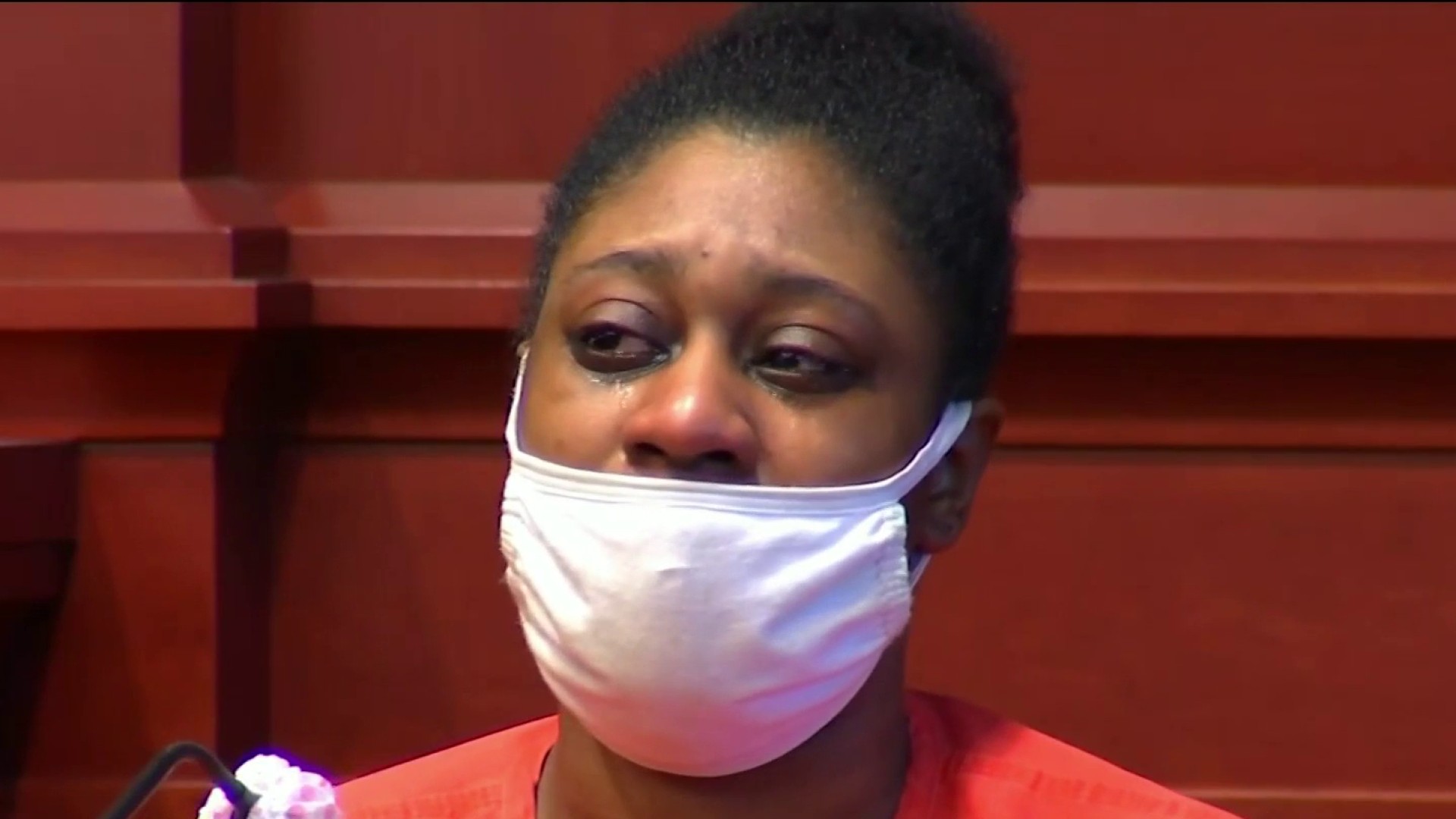 Woman pleads guilty to Volusia Co. murder