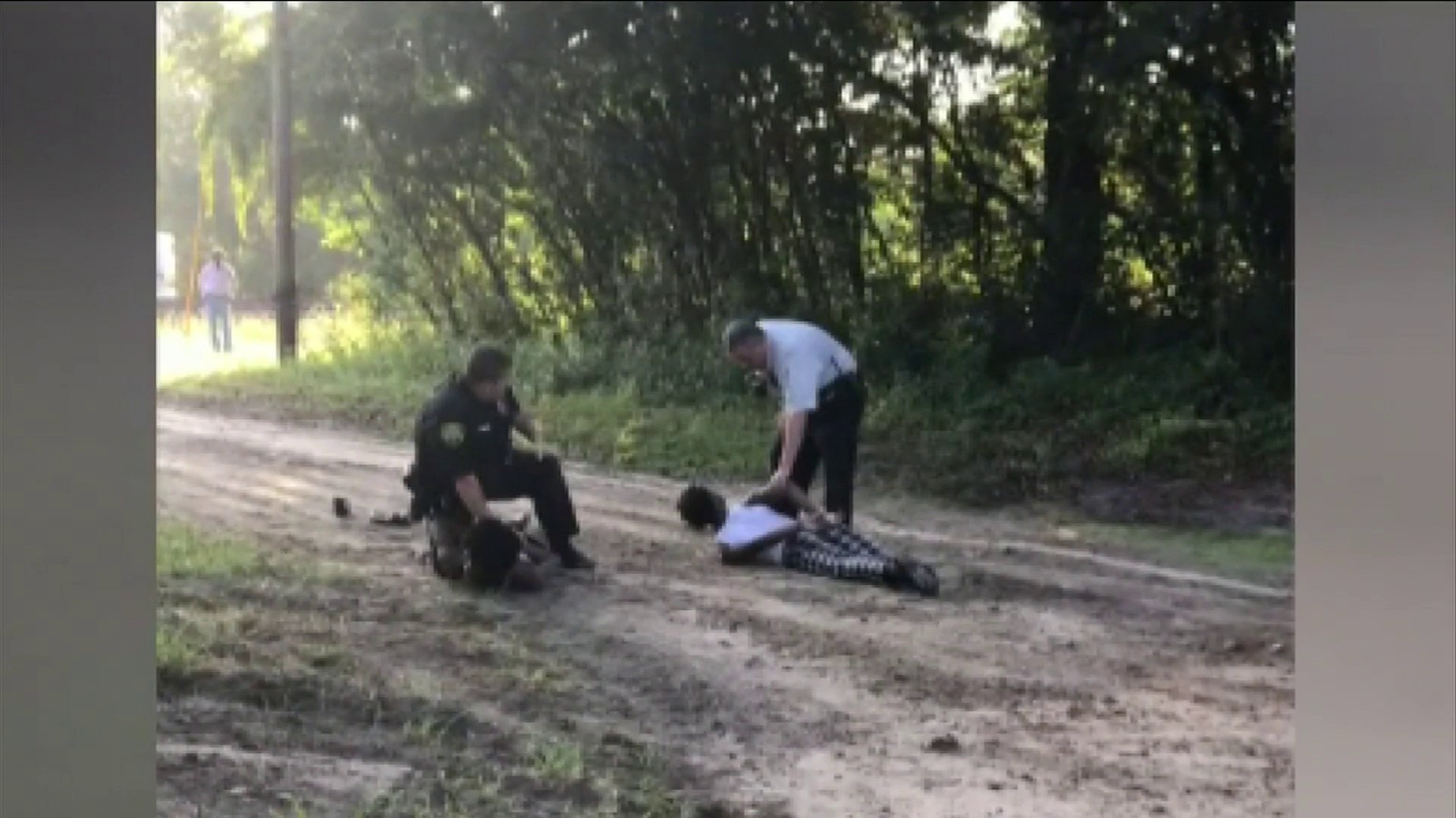 Waycross officer who shot at teens in traffic stop resigns picture