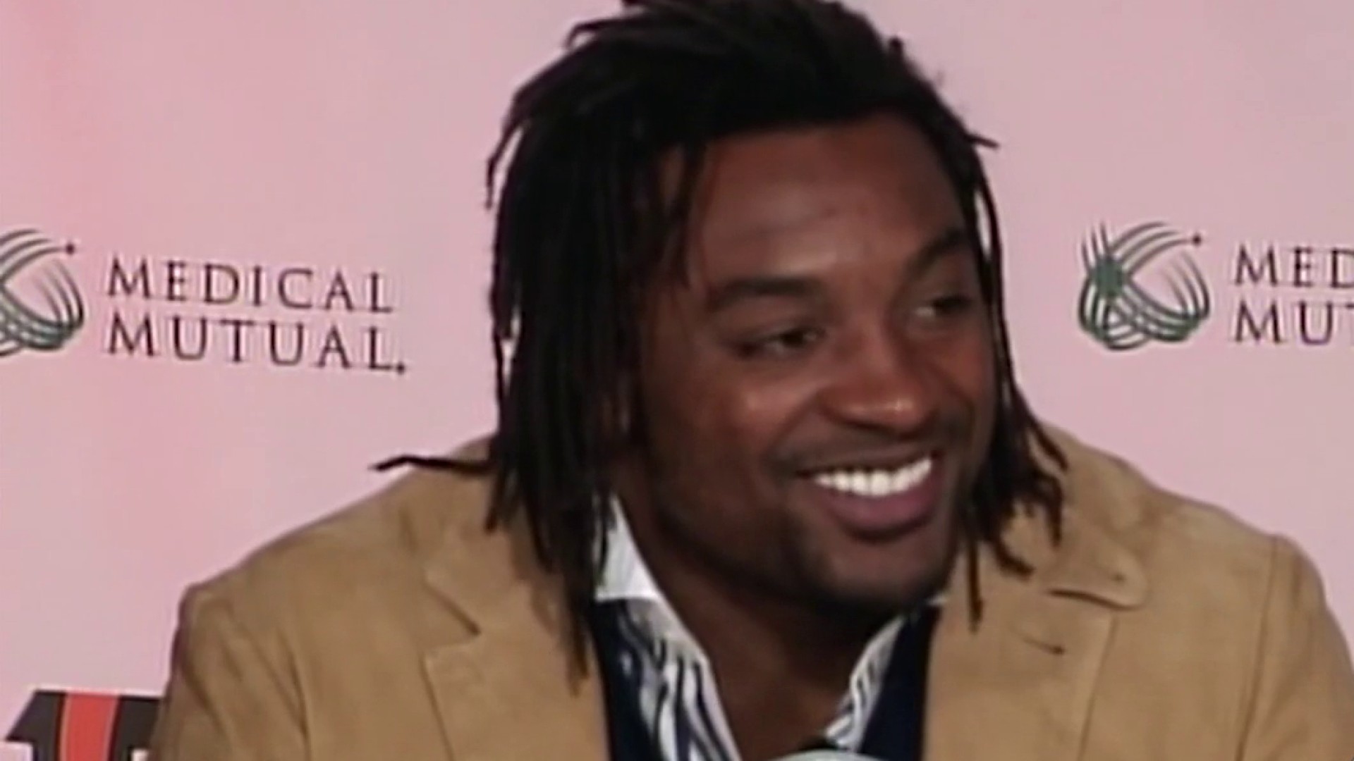 Cedric Benson, Former NFL, UT Football Player Died in Motorcycle Crash