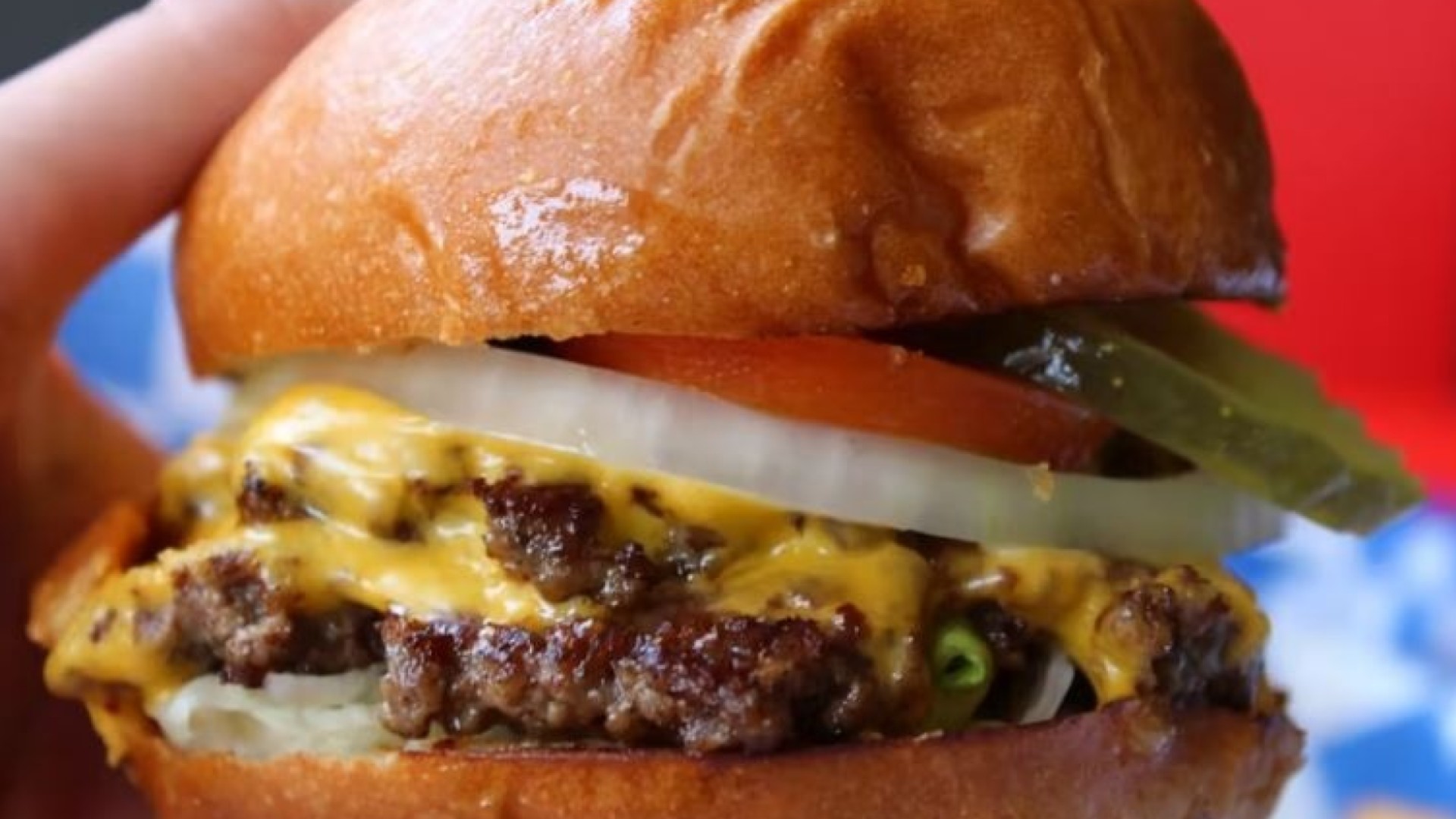 7 Restaurant Chains That Make the Best Smash Burgers