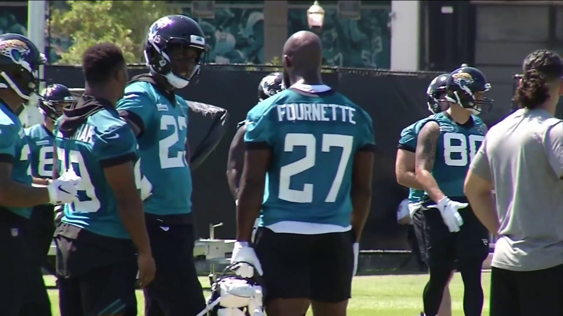 Leonard Fournette net worth 2021: How long is Fournette's contract?