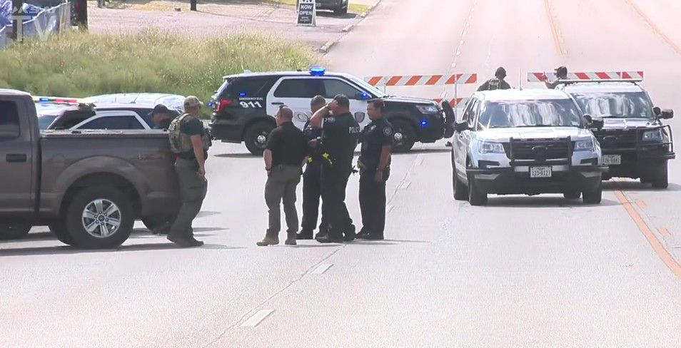 Texas Rangers investigating suspect's shooting by New Braunfels police  officers, Community Alert