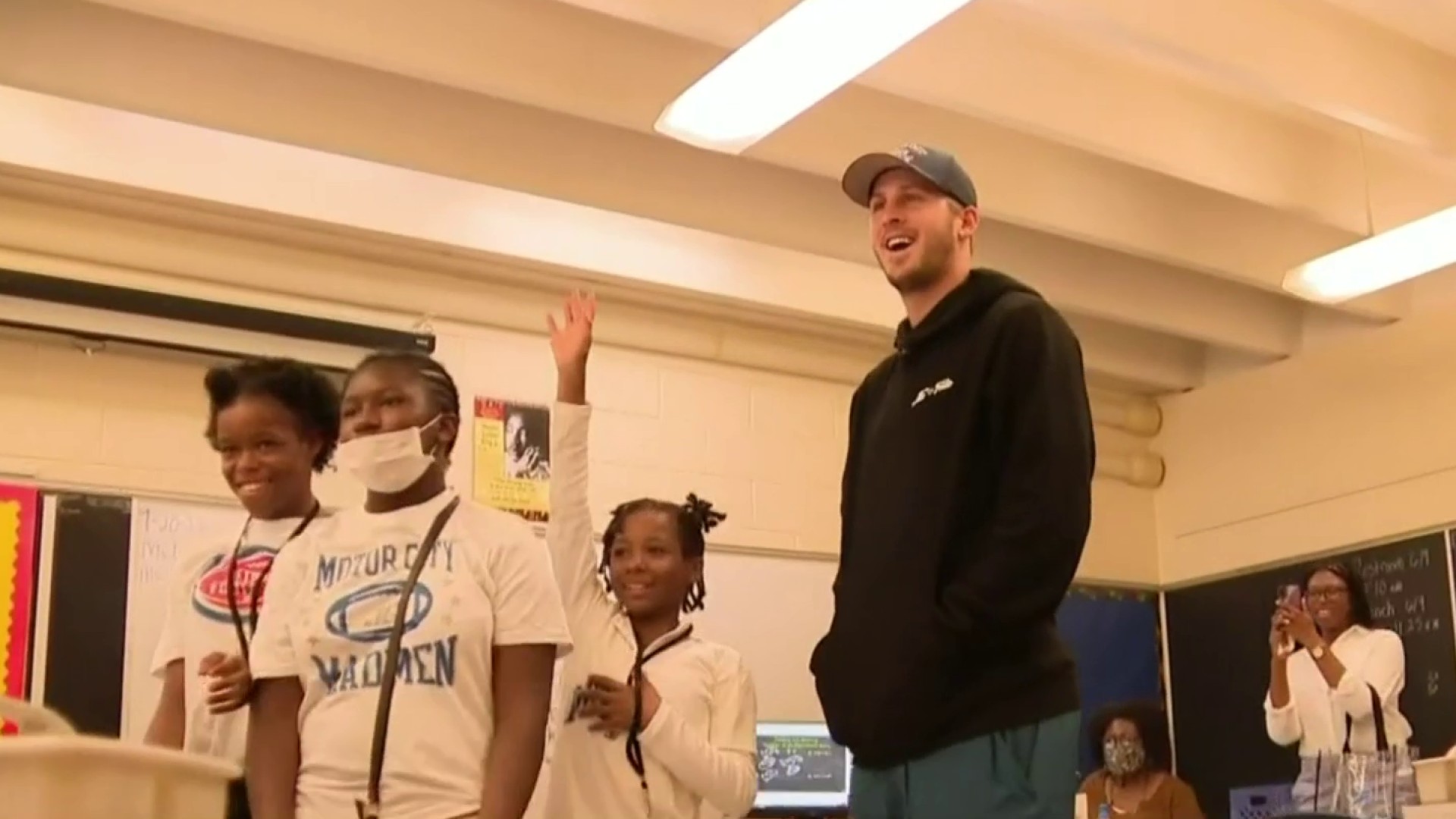 NFL - Jared Goff has committed to addressing education inequities in  Inglewood. To kick off what will be one of several longterm initiatives,  the Los Angeles Rams QB purchased books, backpacks and