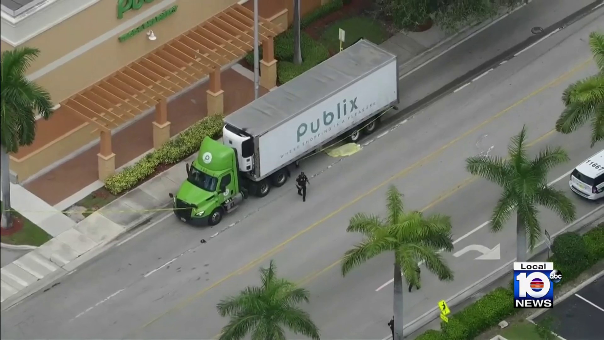 Woman hit, killed by Publix truck outside Fort Lauderdale store