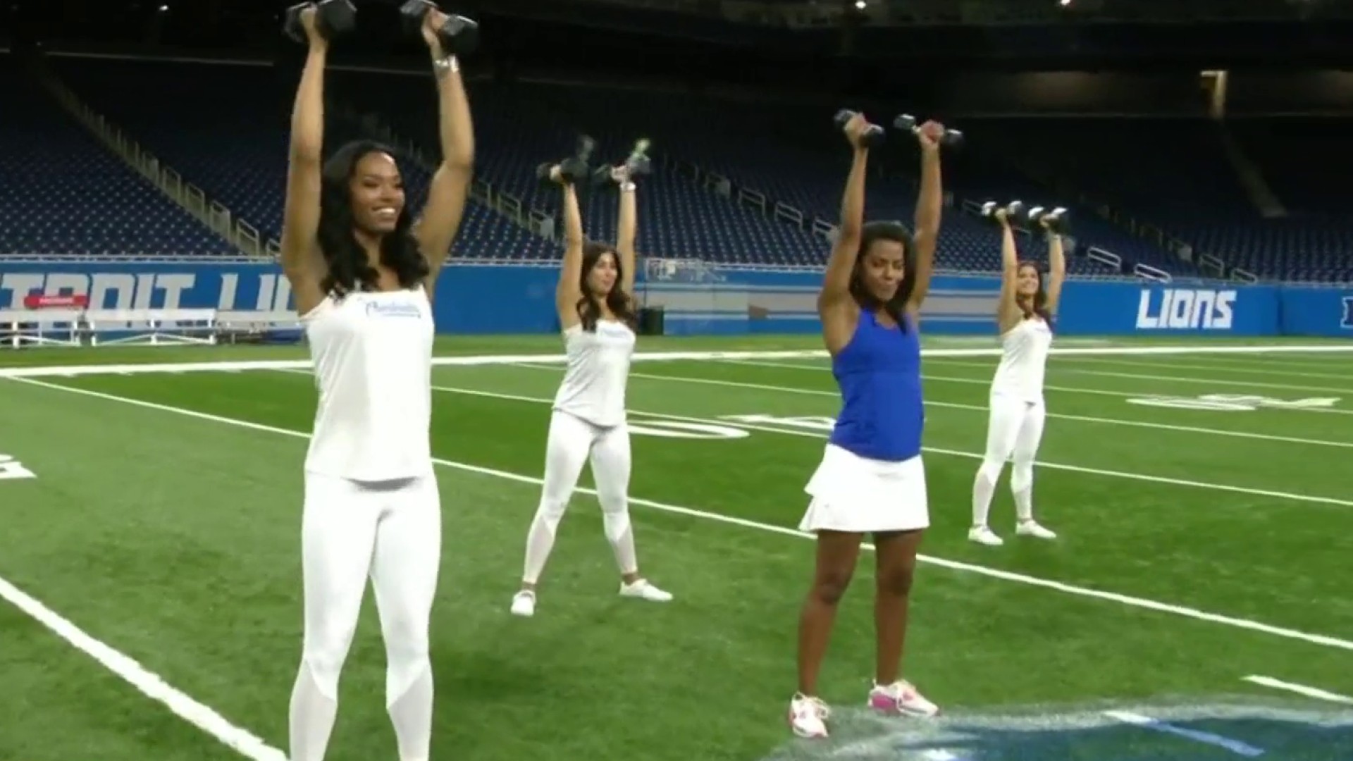 Detroit Lions Cheerleaders Meet The Squad