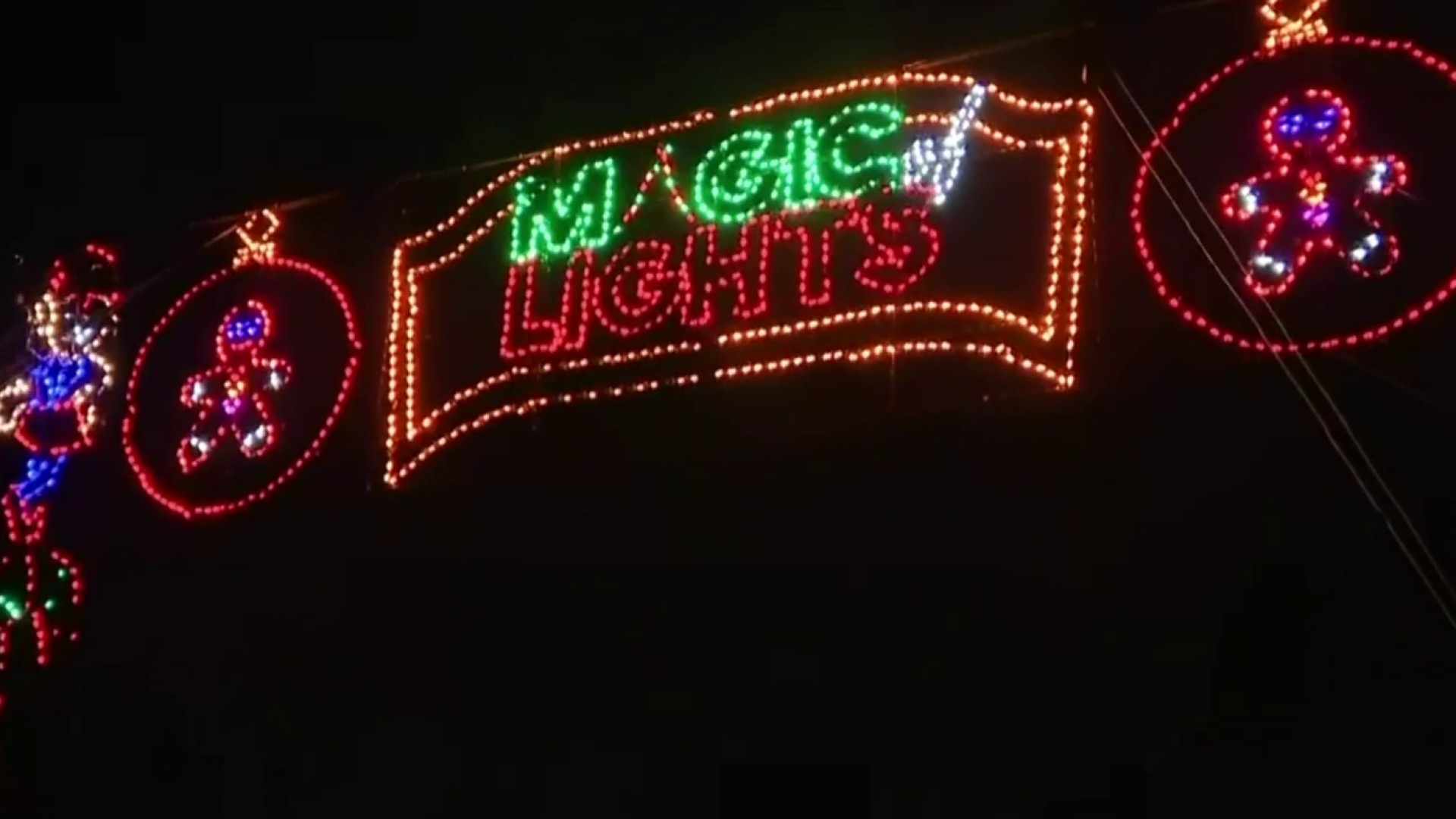 A Look At Magic Of Lights Drive Thru Show