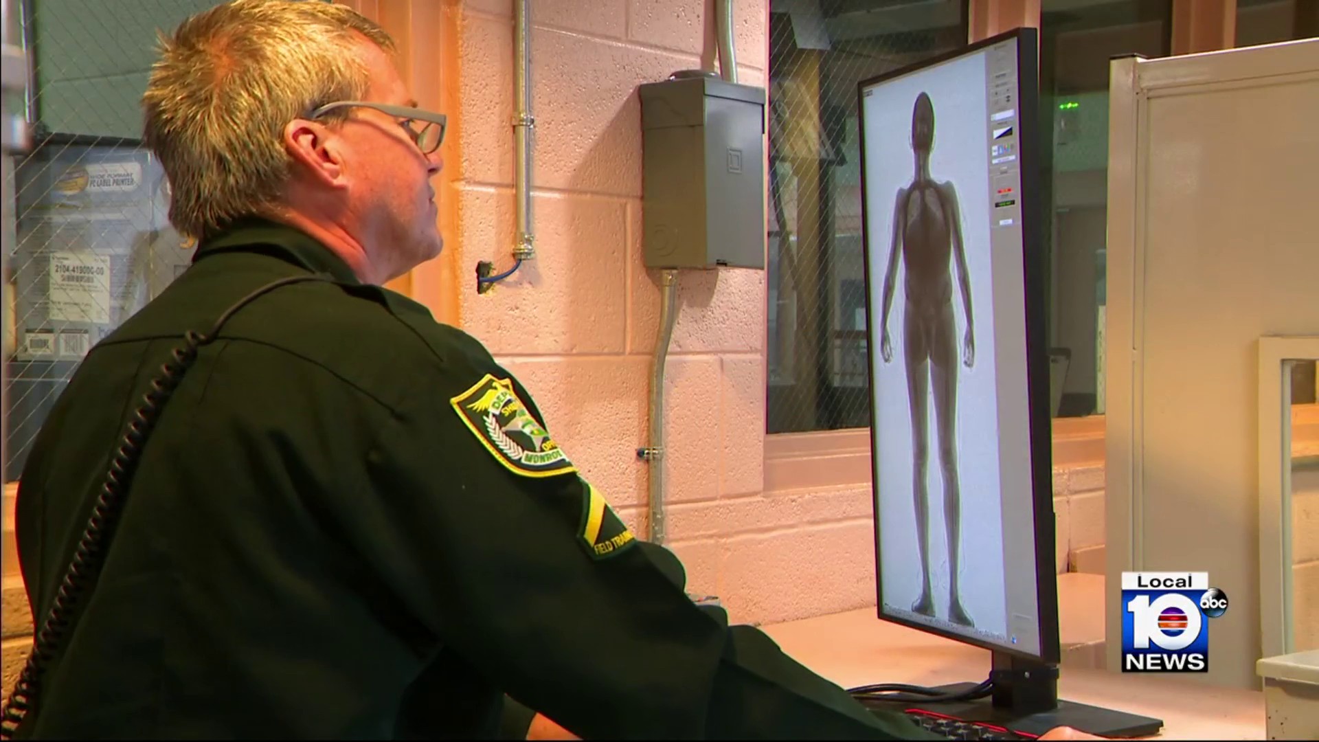 Jail uses body scanners to find contraband in arrestees