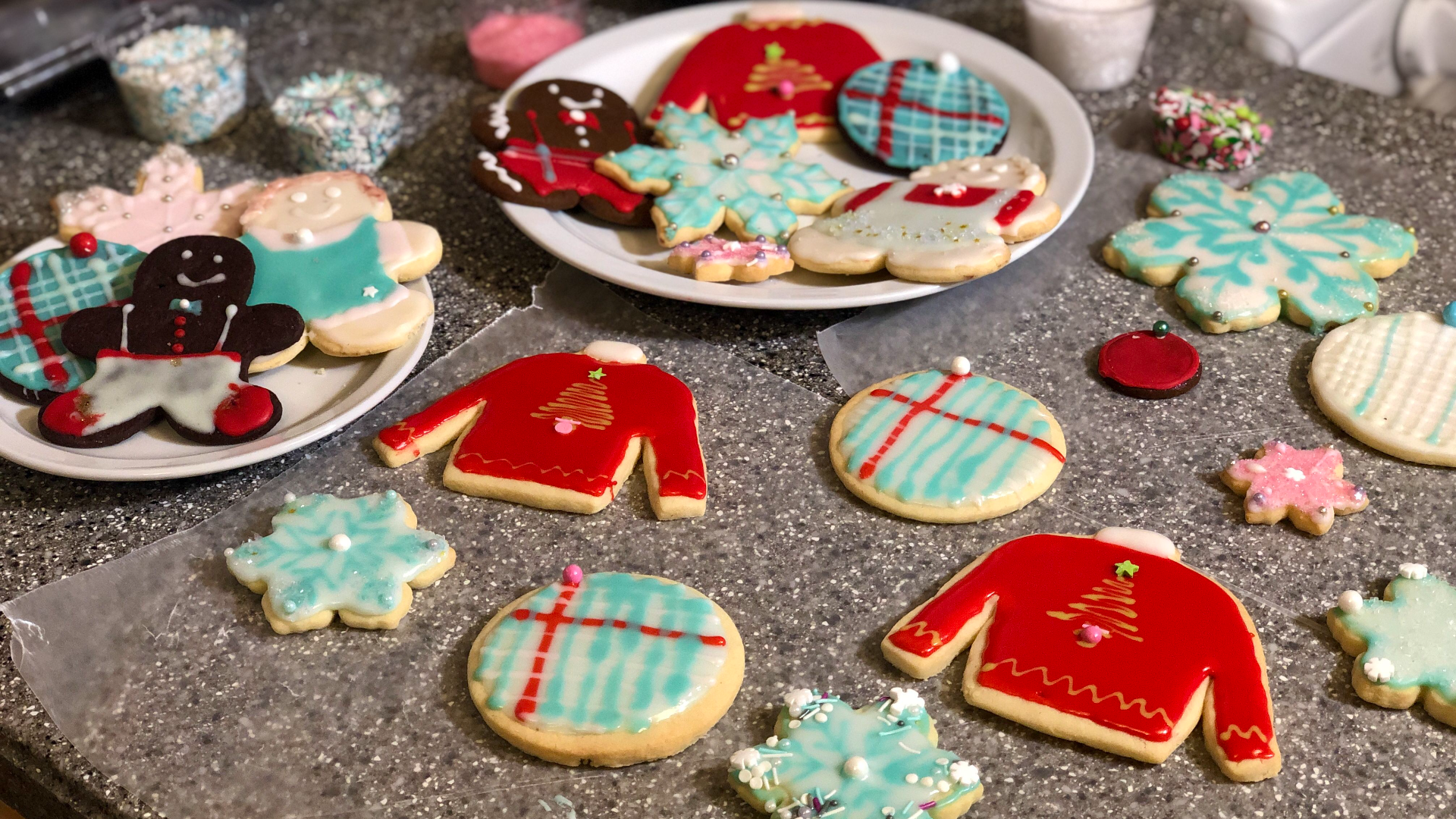 How to Decorate Christmas Cookies Like a Pro