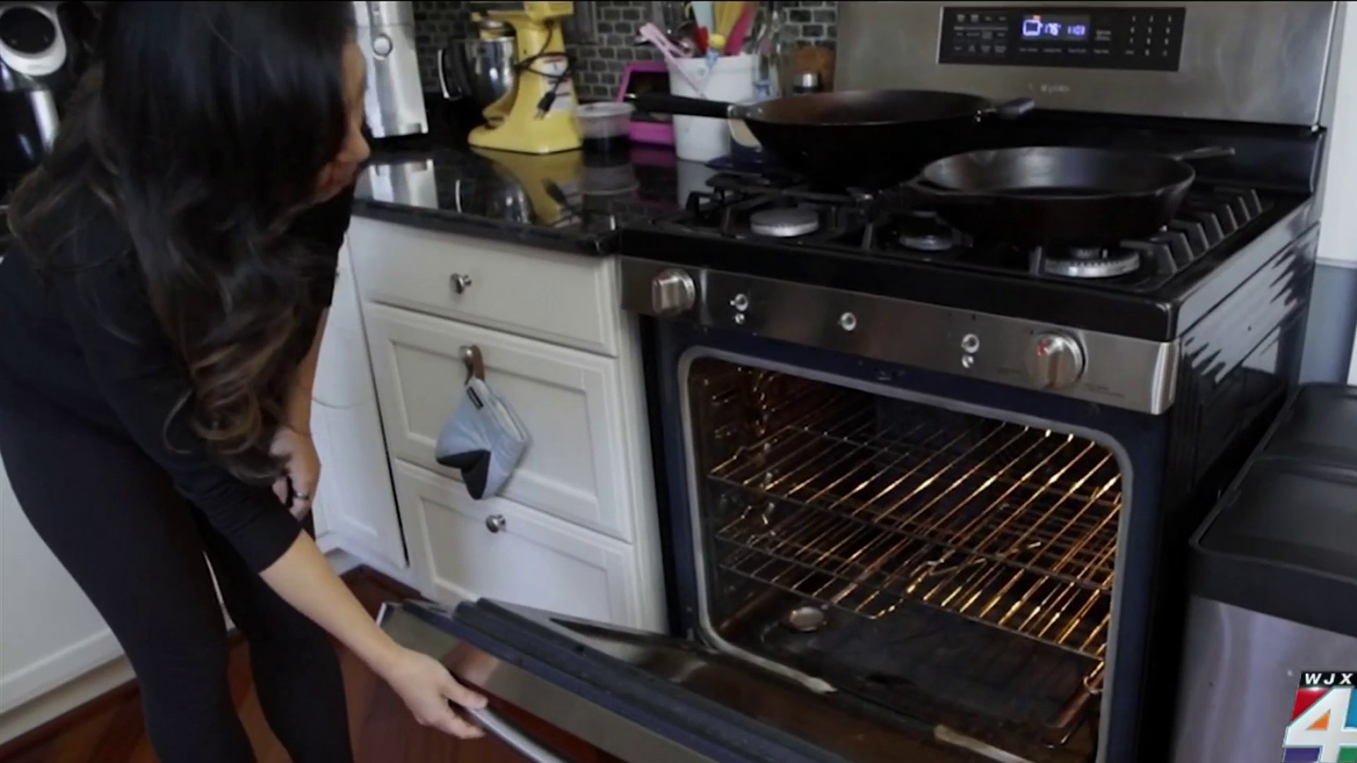 Why You Should Stop Worrying About Your Oven Temperature