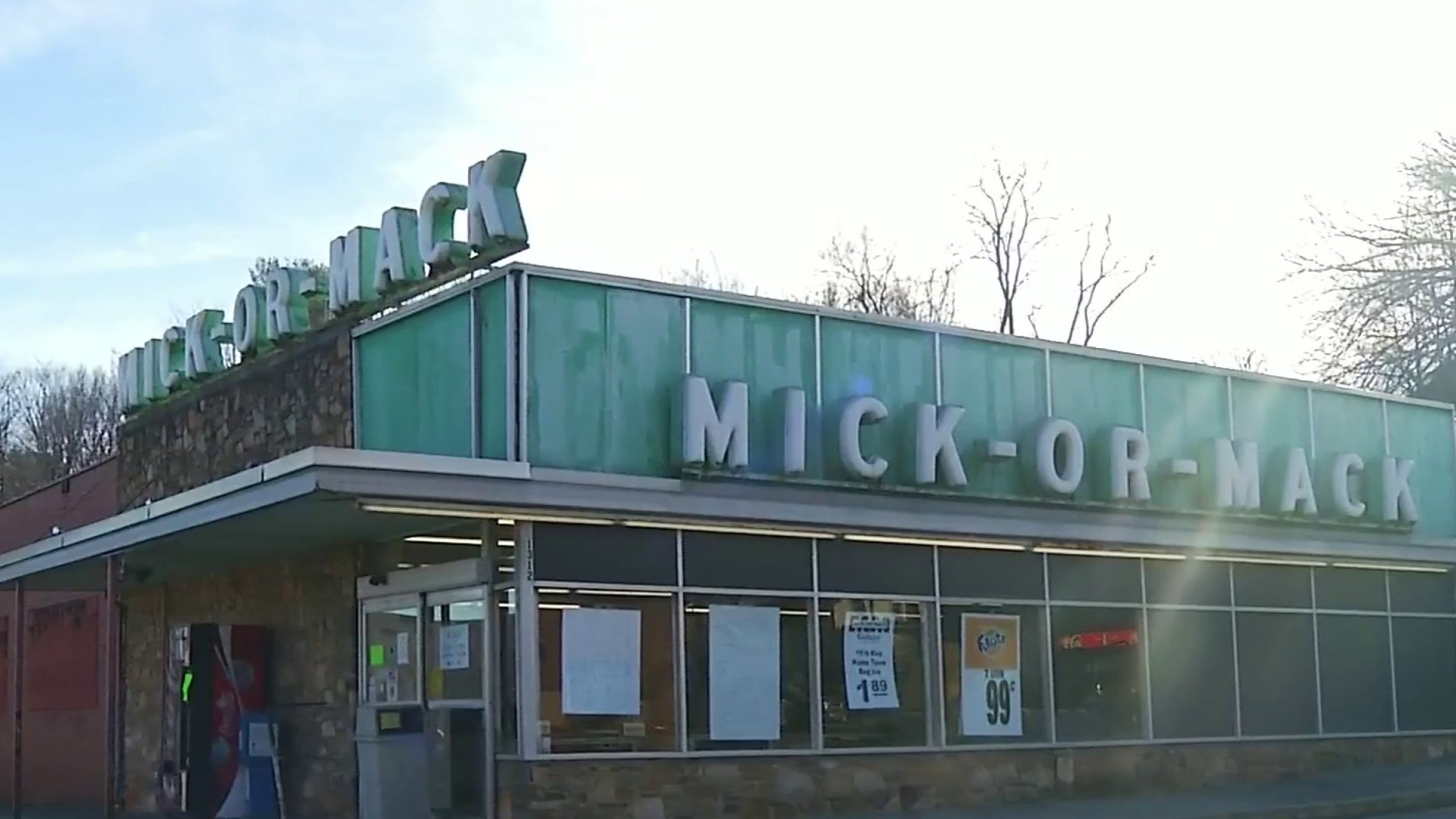 Historic grocery chain Mick-or-Mack to close its last store
